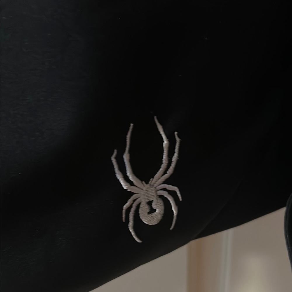 Spyder Black and White Ski Jacket - Picture 2 of 10